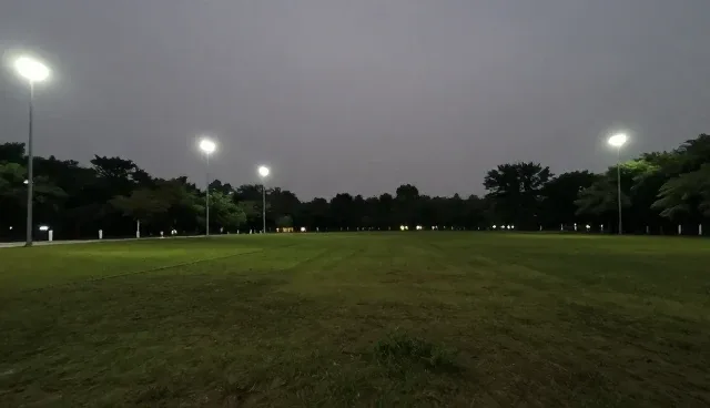 适配技术在软件开发中的实际挑战与应对策略